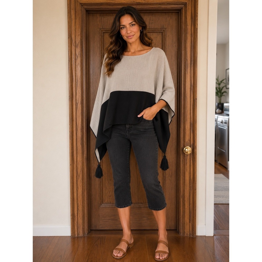 Ann Taylor Gray Black Colorblock Tassel Poncho Sweater Boat Neck One Size